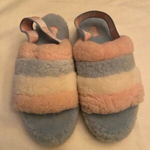 UGG RAINBOW FLUFF YEAH SLIDE SLIPPERS SIZE USA 10/ EURO 41/UK 8